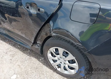 2020 Toyota Corolla Le from USA, damaged, VIN 5YFEPRAE0LP108841